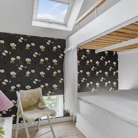 Awesome In With House Sea View Holiday home Hejls