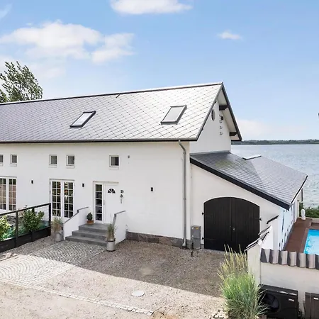 Awesome In With House Sea View Holiday home Hejls